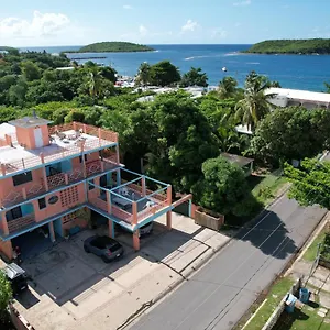 Esperanza Pensión Vieques